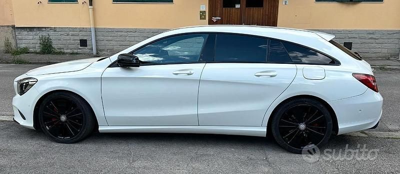 Usata Mercedes CLA200 136 CV (100 kW) 2016 Bianco Station wagon
