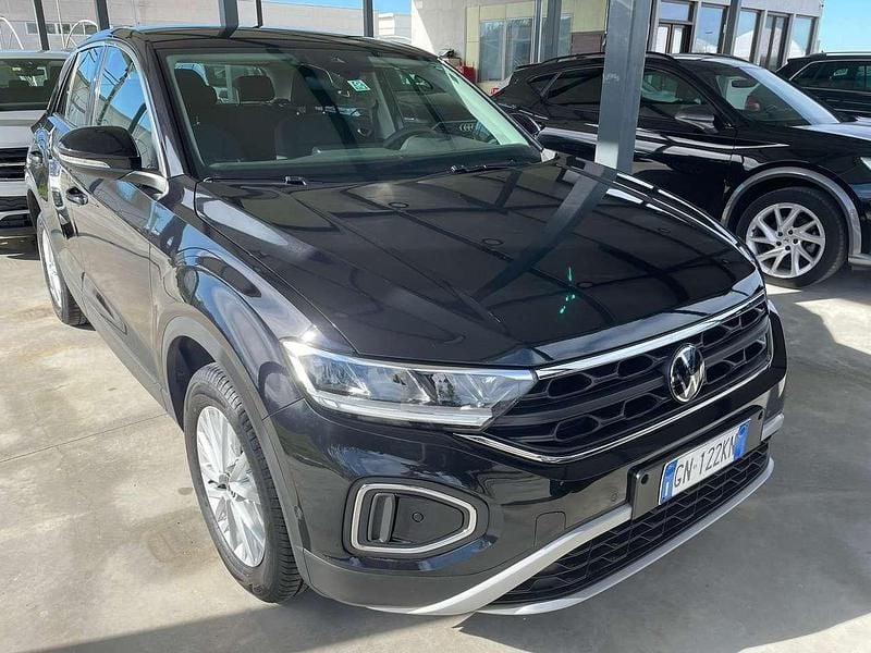 Usata VW T-Roc Style 110 CV (80 kW) 2022 Nero SUV