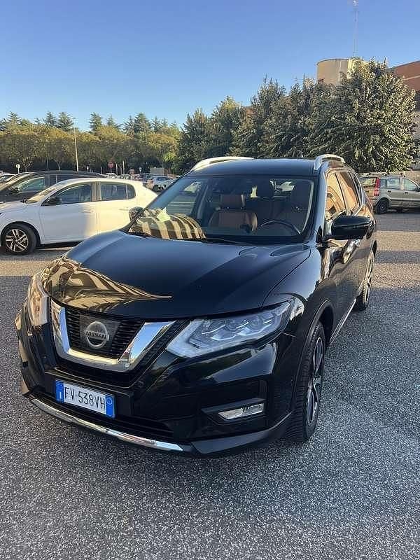 Usata 2019 Nissan X-Trail Tekna SUV | 16.500 € (Super prezzo) - Immagine 1/4