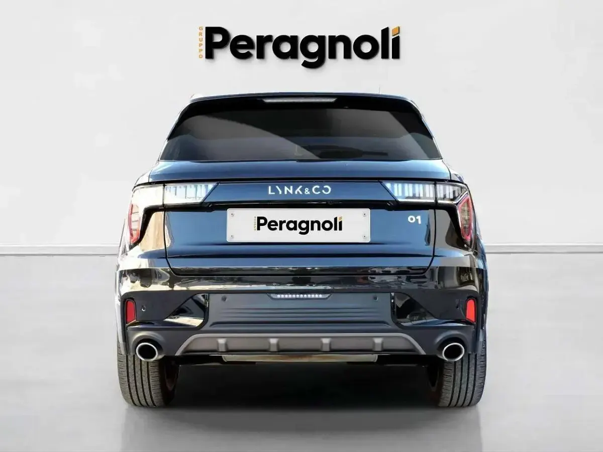 Usata Lynk & Co 01 179 CV (131 kW) 2024 Nero SUV