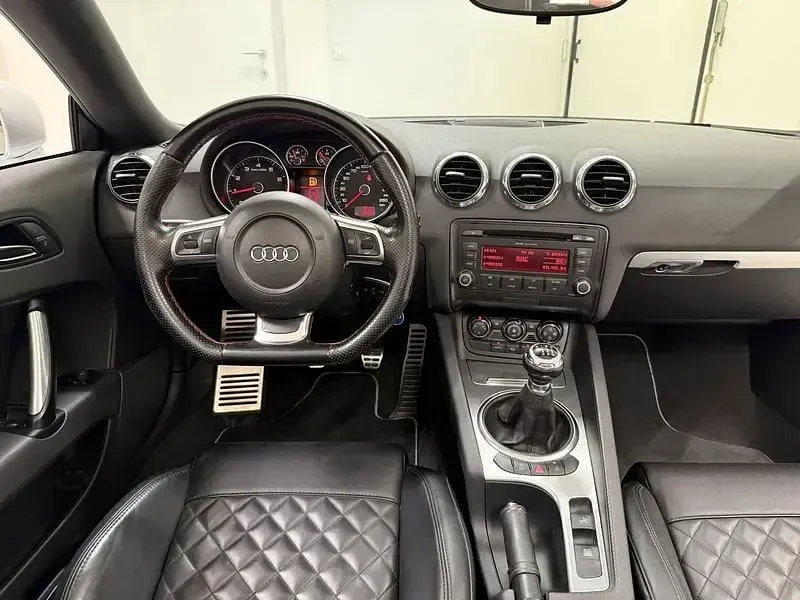 Usata Audi TT Roadster Advanced 200 CV (147 kW) 2008 Argento Cabrio