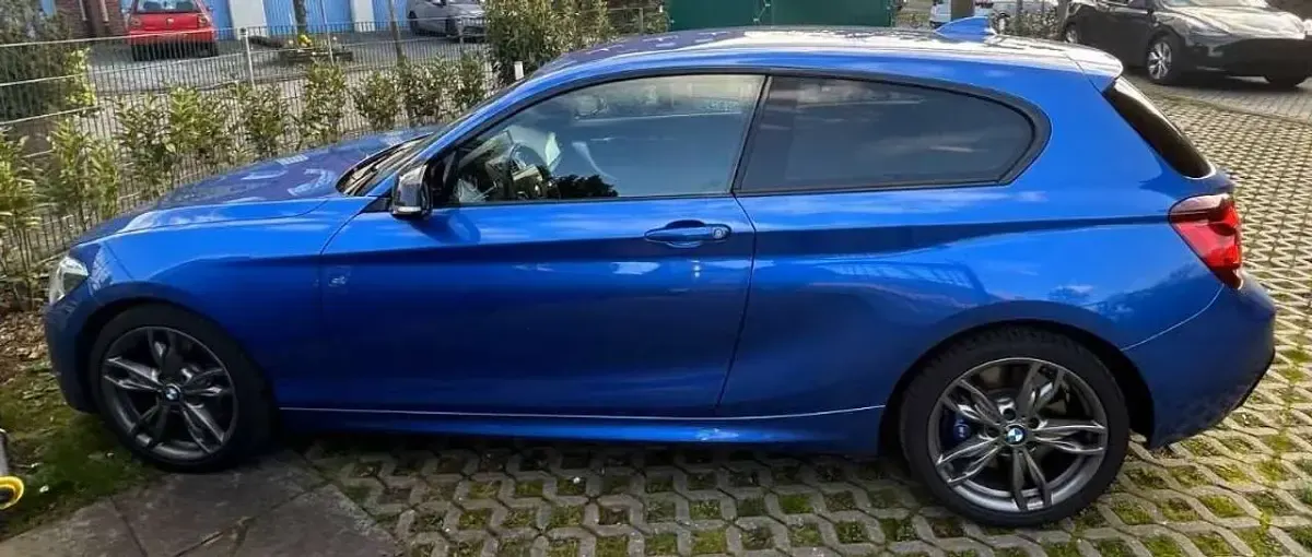 Usata BMW M135 320 CV (235 kW) 2014 Blu/azzurro Utilitaria