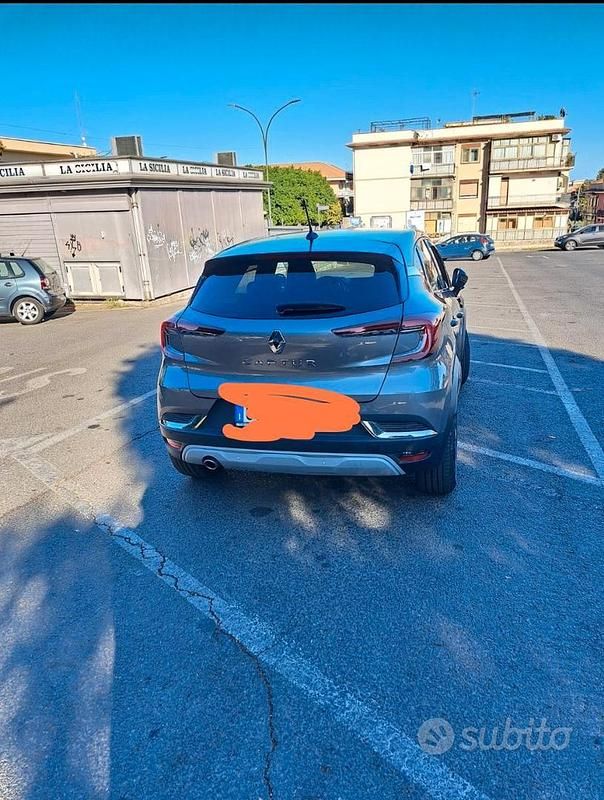 Usata Renault Captur 90 CV (66 kW) 2021 Grigio SUV