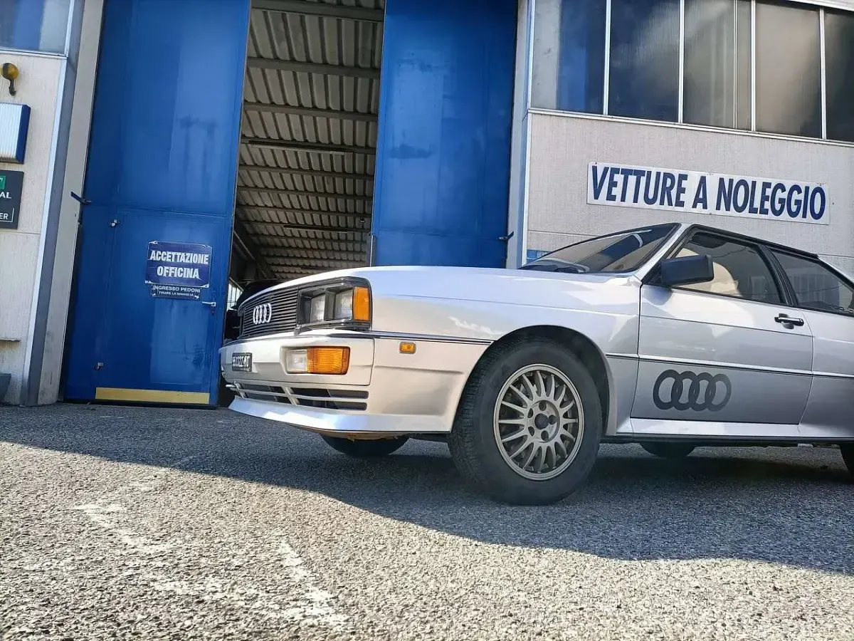 Usata Audi Quattro 200 CV (147 kW) 1982 Diamant silber metallic Coupé