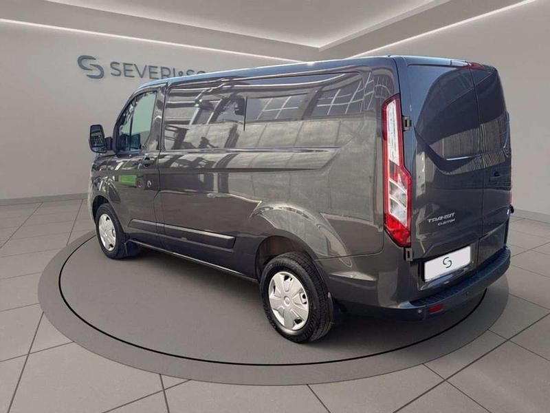 Usata Ford Transit Custom Trend 131 CV (96 kW) 2022 Grigio metallizzato Furgone