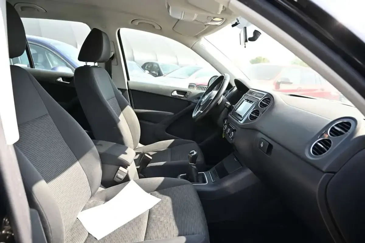 Usata VW Tiguan Trendline 122 CV (89 kW) 2014 Nero SUV