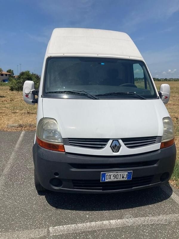 Usata Renault Master 100 CV (73 kW) 2009 Furgone