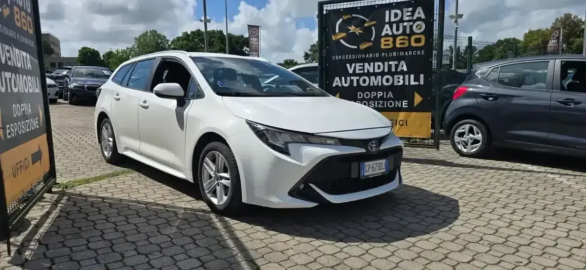 Second-hand Toyota Corolla Active 98 CP (72 kW) 2022 Break