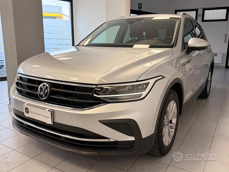 Usata VW Tiguan Life 150 CV (110 kW) 2022 Grigio SUV