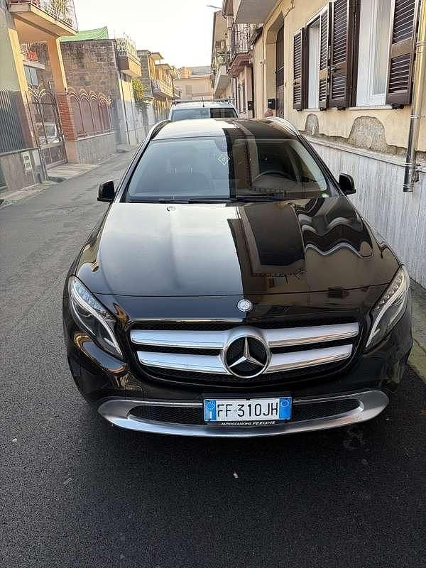 Usata Mercedes GLA200 136 CV (100 kW) 2016 SUV