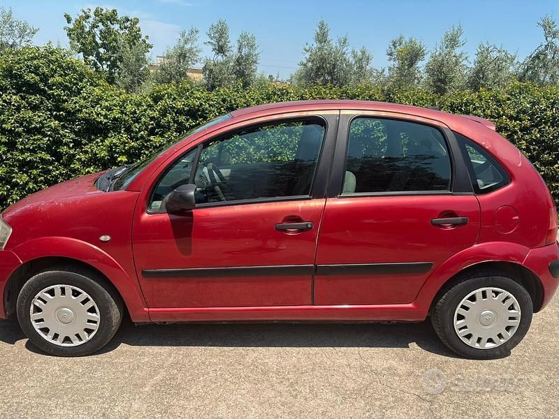 Usata Citroën C3 Elegance 73 CV (53 kW) 2004 Rosso Utilitaria