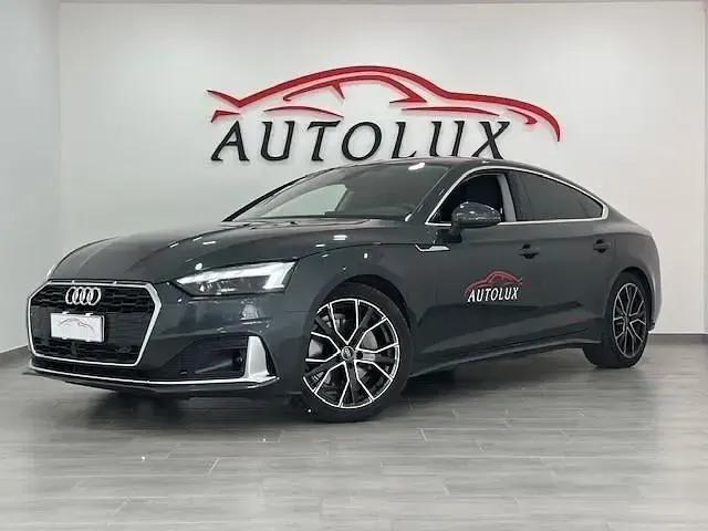 Usata Audi A5 Comfort 203 CV (149 kW) 2024 Grigio Coupé