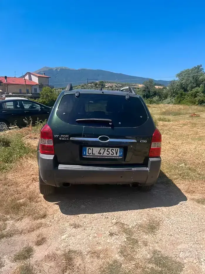 Usata Hyundai Tucson 112 CV (82 kW) 2005 Verde SUV