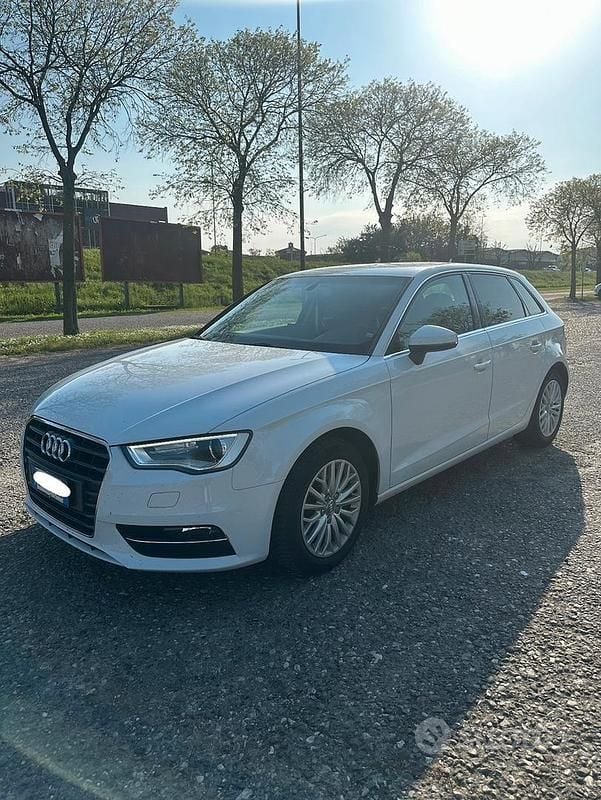 Usata Audi A3 Ambition 150 CV (110 kW) 2014 Bianco Berlina