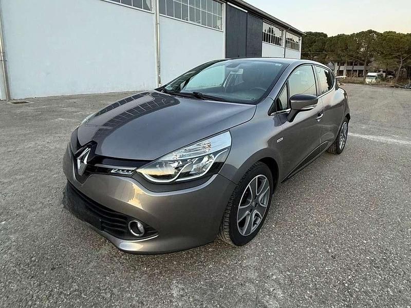Usata Renault Clio IV 75 CV (55 kW) 2015 Grigio Berlina