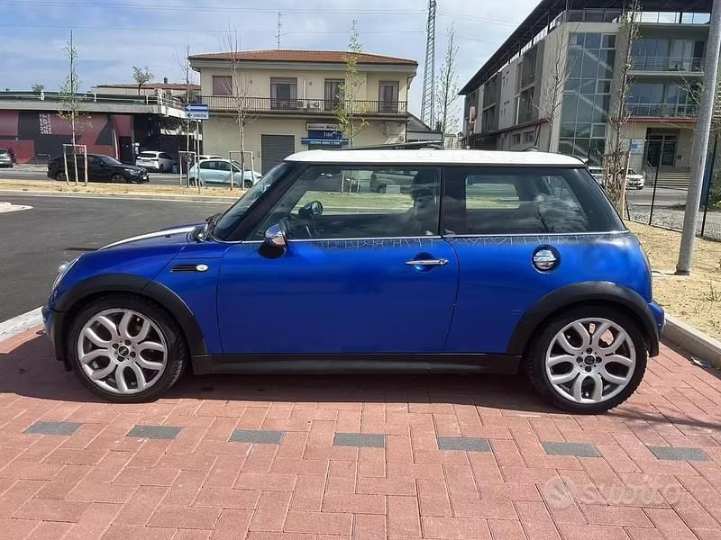 Usata Mini One D 75 CV (55 kW) 2005 Bianco Utilitaria