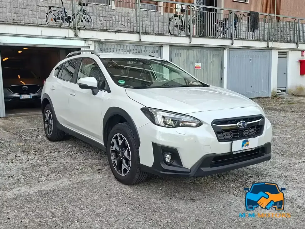 Usata Subaru XV Style 114 CV (83 kW) 2019 Bianco SUV