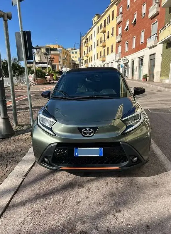 Second-hand Toyota Aygo X Limited 98 CP (72 kW) 2022 Verde SUV