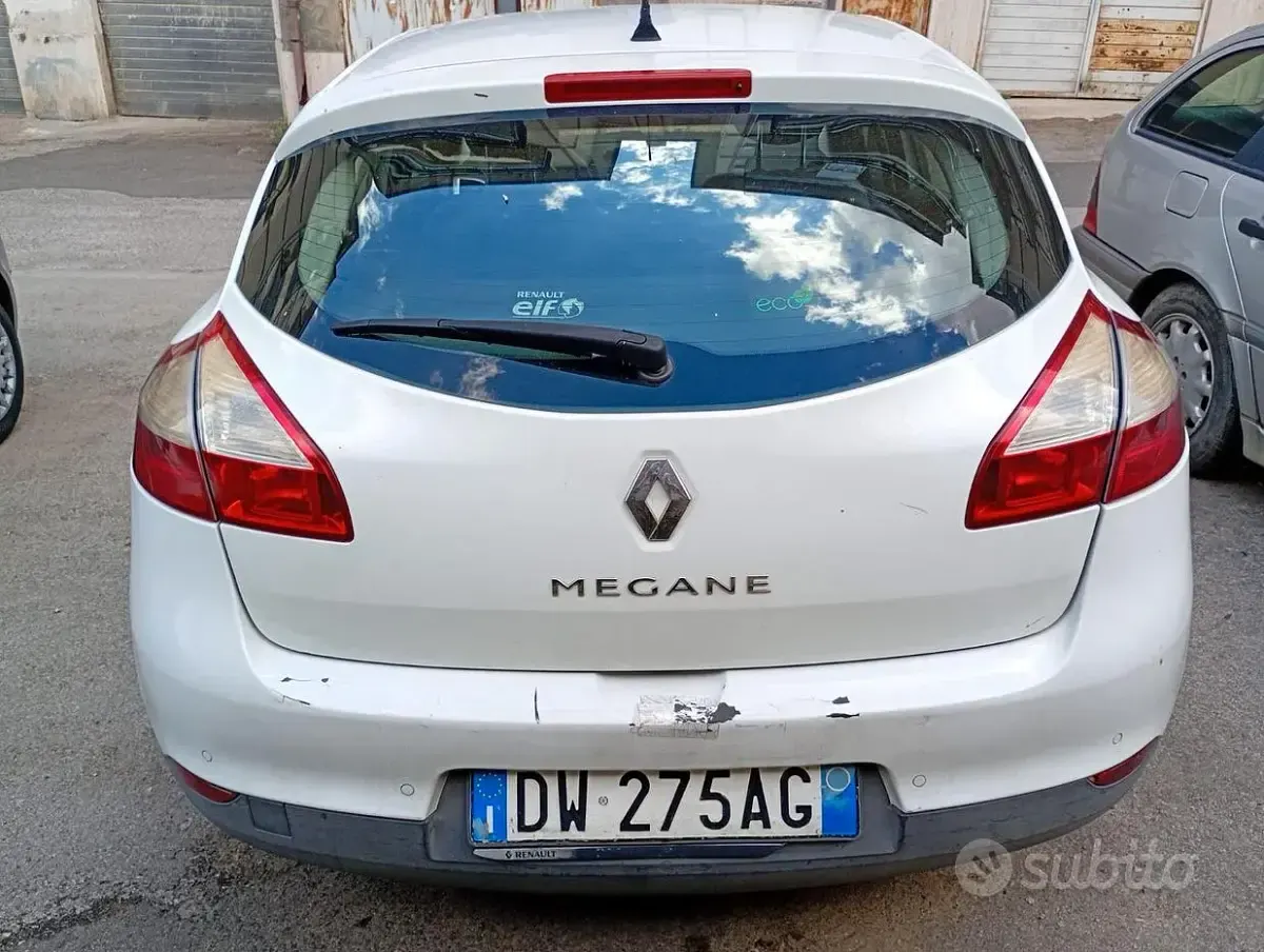 Usata Renault Mégane III 110 CV (80 kW) 2009 Bianco Berlina