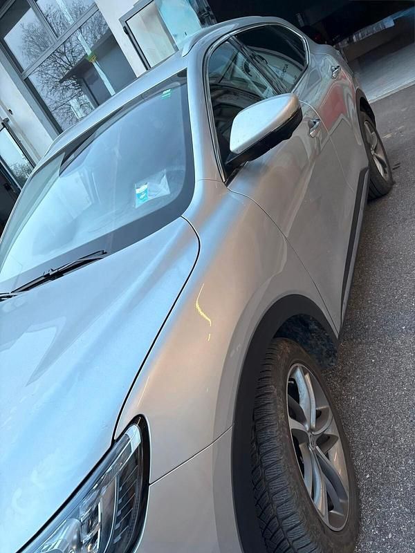 Usata MG HS Luxury 169 CV (124 kW) 2025 Argento SUV