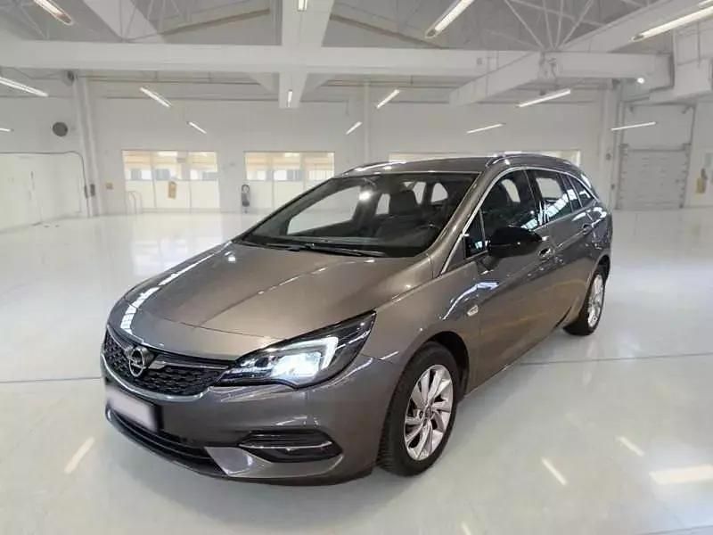 Grigio Usata 2021 Opel Astra Business Station wagon | 15.550 € (Molto cara) - Immagine 1/4