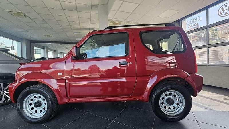 Usata Suzuki Jimny 86 CV (63 kW) 2014 Rosso SUV
