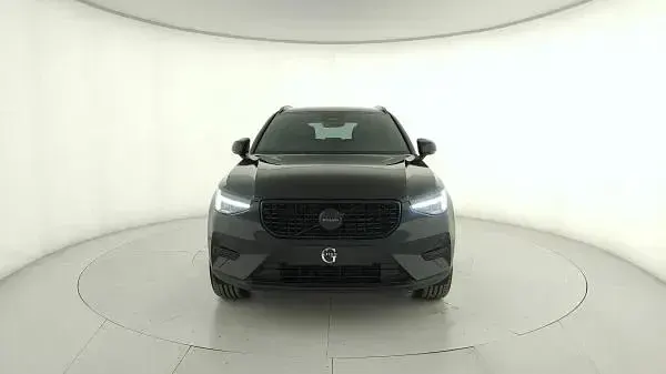 Nuova Volvo XC40 Plus 163 CV (119 kW) 2026 Nero SUV