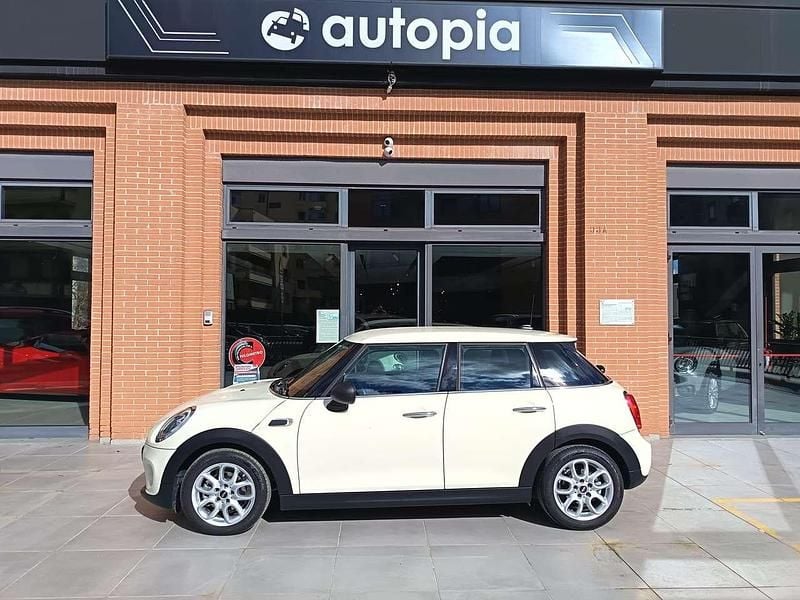 Usata Mini One D Business 95 CV (69 kW) 2018 Beige Utilitaria