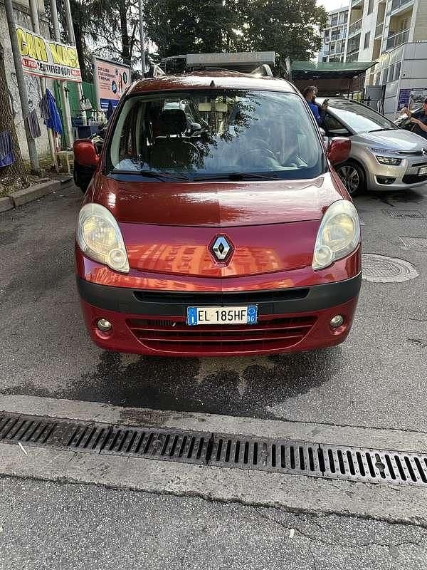 Usata Renault Kangoo 90 CV (66 kW) 2012 Monovolume