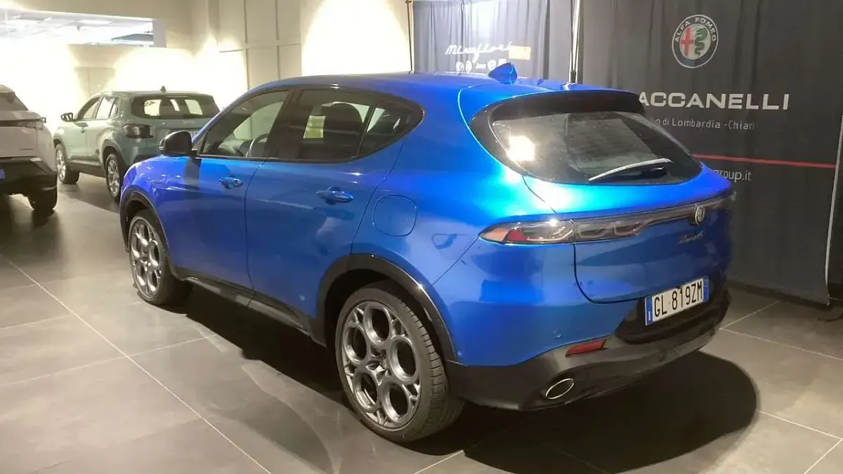 Usata Alfa Romeo Tonale Veloce 280 CV (205 kW) 2023 Blu/azzurro SUV