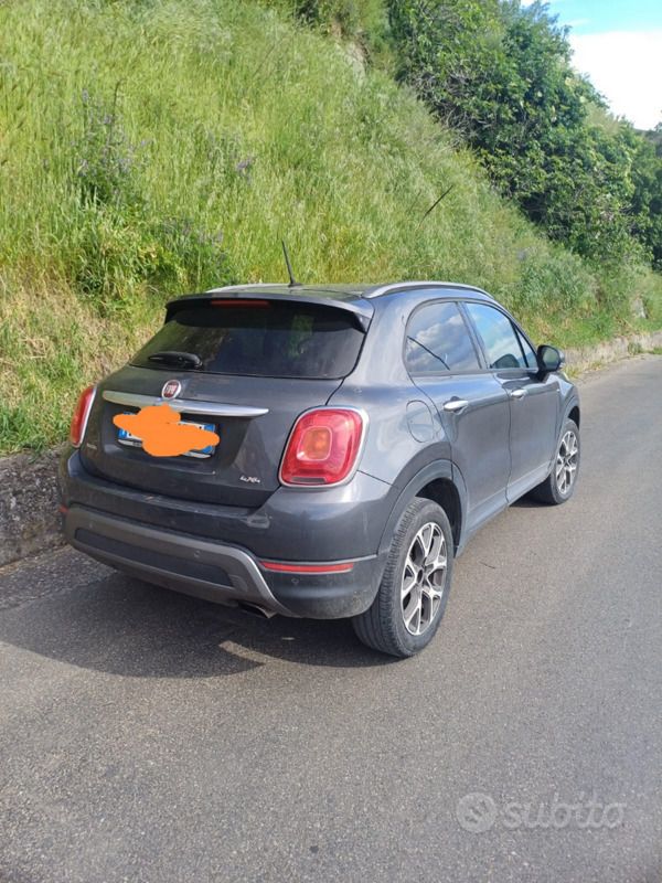 Usata Fiat 500X 120 CV (88 kW) 2015 Grigio SUV