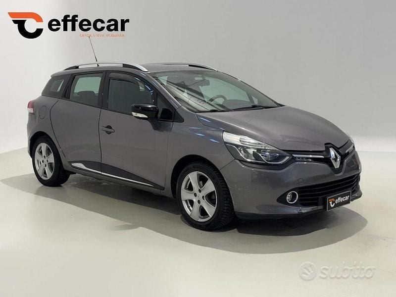 Usata Renault Clio GrandTour 75 CV (55 kW) 2015 Grigio Station wagon