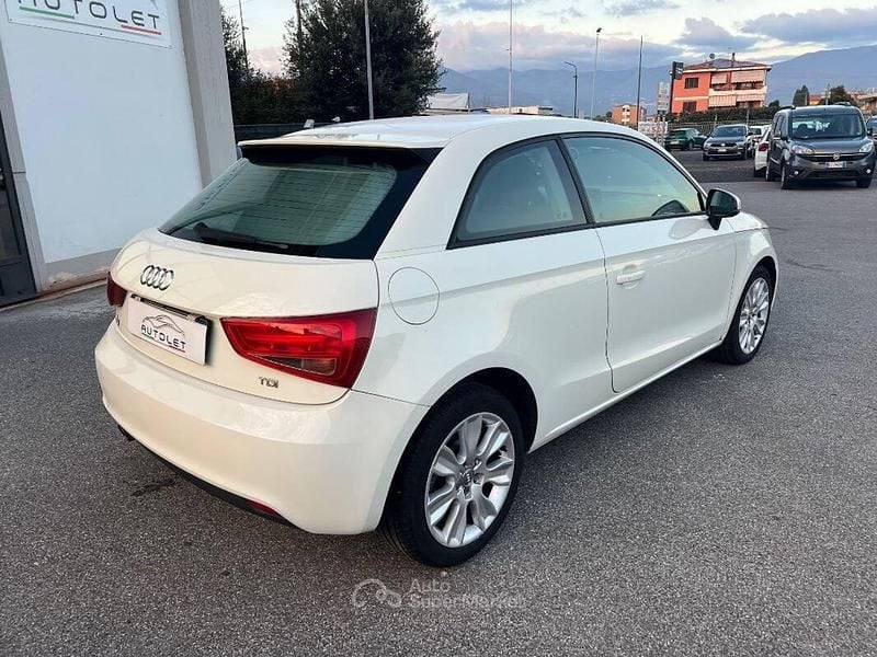 Usata Audi A1 Ambition 90 CV (66 kW) 2014 Bianco Utilitaria