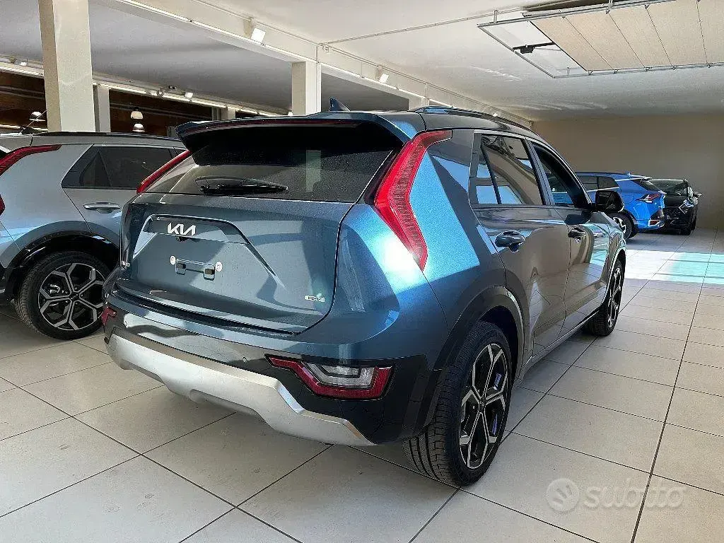 Nuova Kia Niro 92 CV (67 kW) 2026 Blu SUV