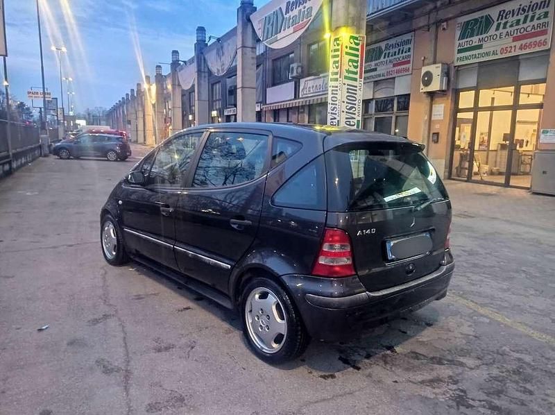 Usata Mercedes A140 Classic 82 CV (60 kW) 2002 Nero Monovolume