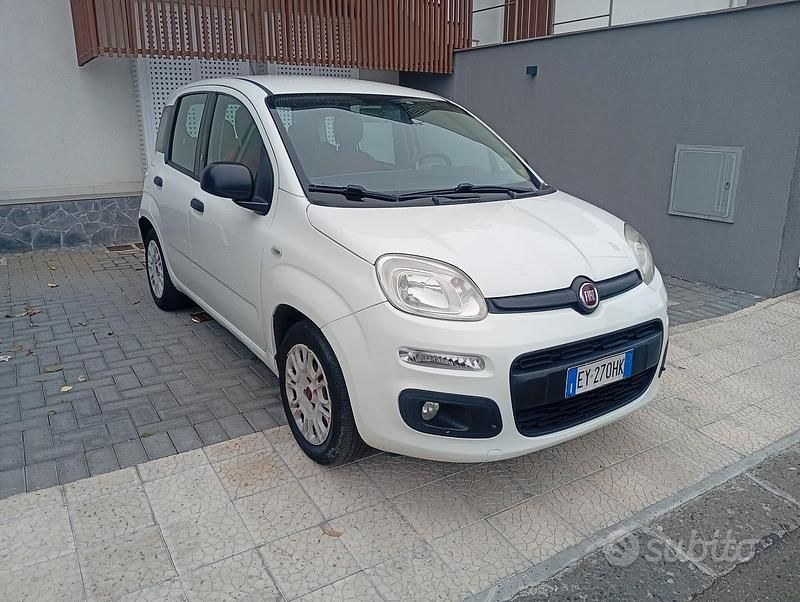 Usata Fiat Panda Lounge 69 CV (50 kW) 2015 Bianco Berlina