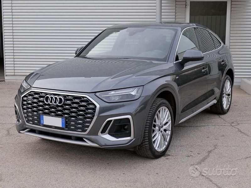 Usata Audi Q5 Sportback S-line plus 204 CV (150 kW) 2022 Grigio SUV