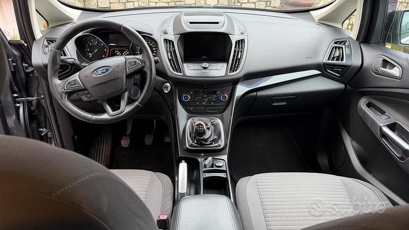 Usata Ford C-MAX 120 CV (88 kW) 2016 Grigio Monovolume
