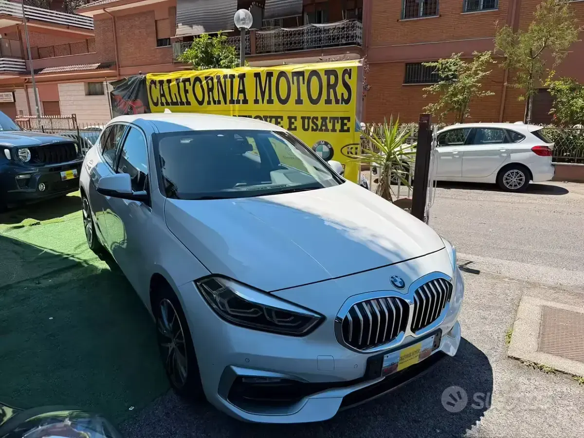 Usado BMW 116 Sport Line 116 CV (85 kW) 2020 Blanco Utilitario