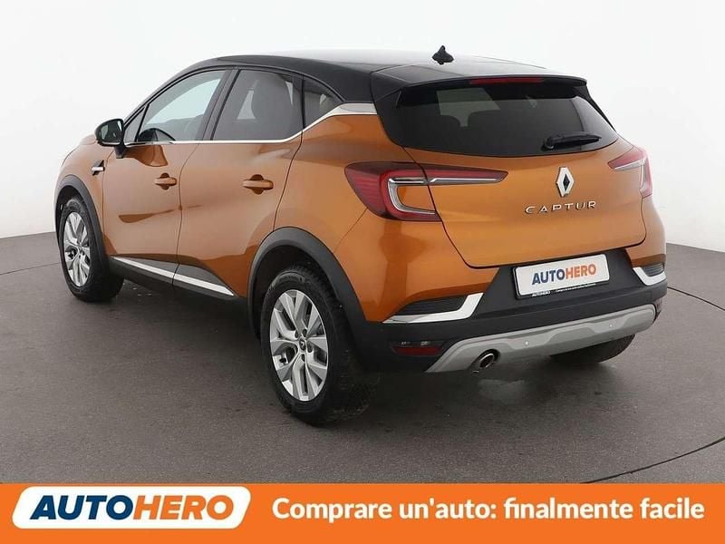 Usata Renault Captur Intens 116 CV (85 kW) 2020 Arancio SUV