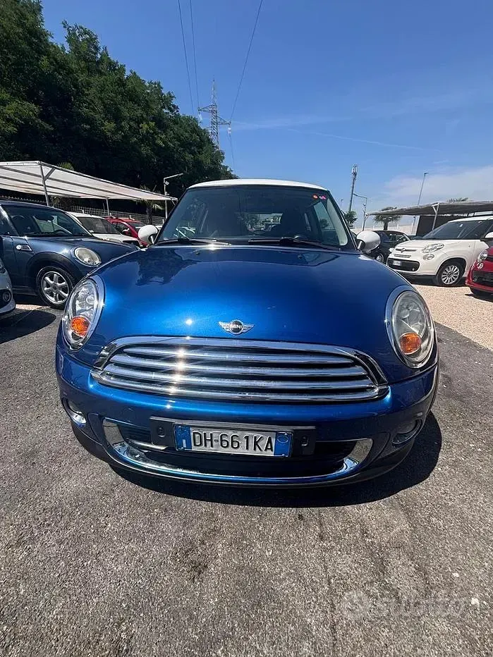 Usata Mini Cooper D 109 CV (80 kW) 2007 Blu Utilitaria