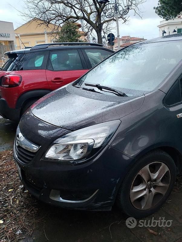 Usata Opel Meriva 95 CV (69 kW) 2016 Grigio Monovolume