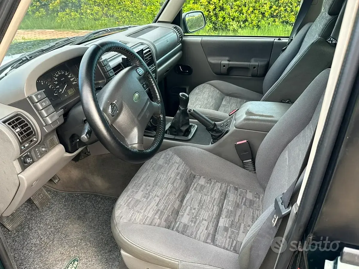 Usata Land Rover Discovery 2001 SUV