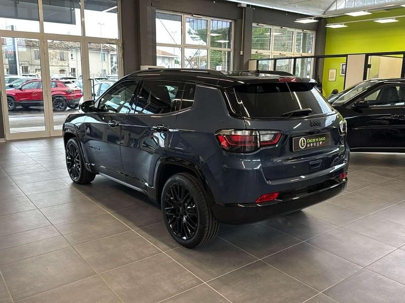 Usata Jeep Compass 131 CV (96 kW) 2024 Blu/azzurro SUV