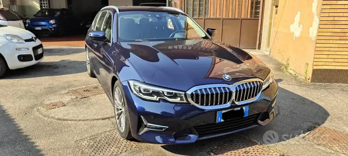 Usata BMW 320 Luxury Line 190 CV (139 kW) 2019 Station wagon