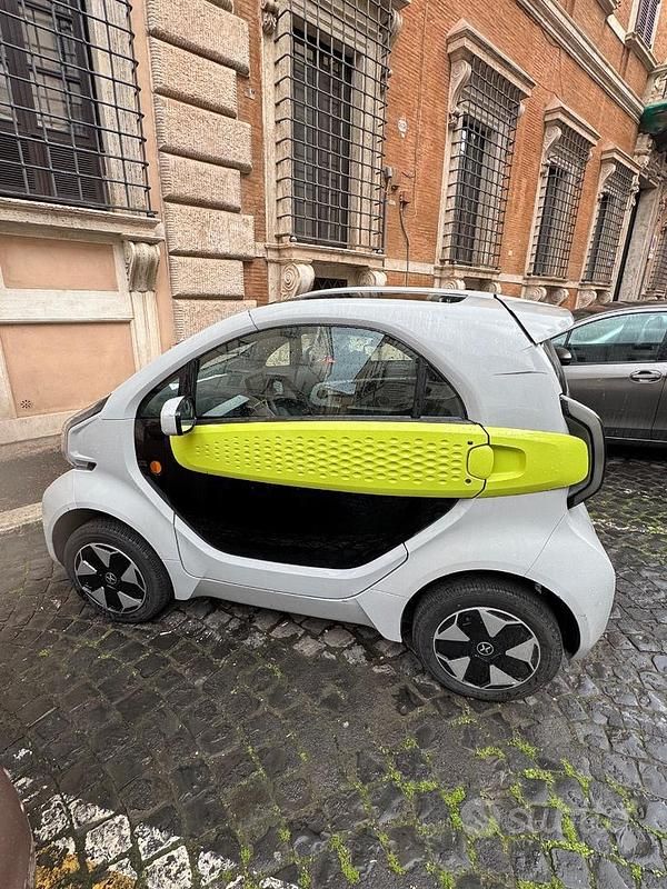 Usata XEV Yoyo 14 kW (20 CV) 2023 Grigio Utilitaria