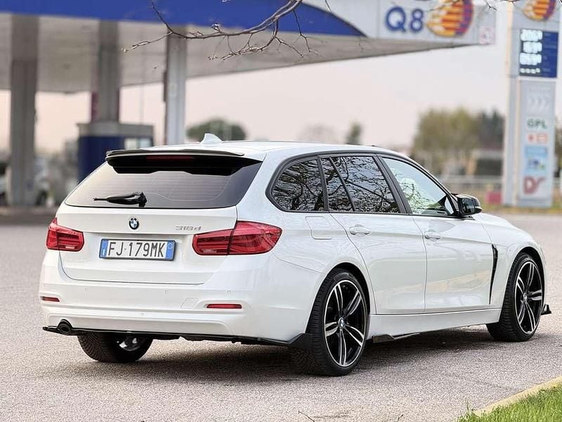 Usata BMW 318 Advantage 150 CV (110 kW) 2017 Bianco Station wagon