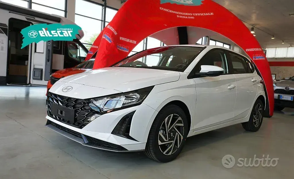 Nuova Hyundai i20 90 CV (66 kW) 2026 Bianco Utilitaria
