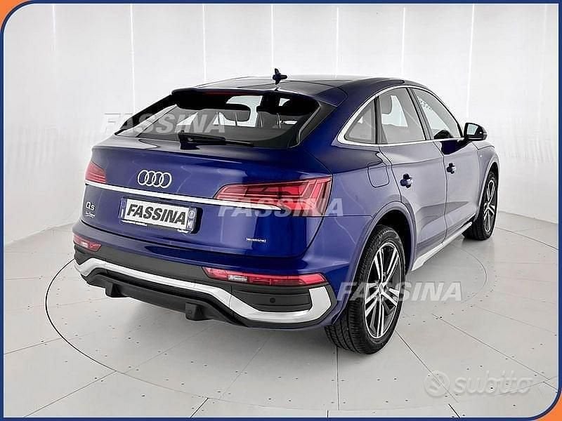 Usado Audi Q5 Ambiente 204 CV (150 kW) 2023 Azul SUV