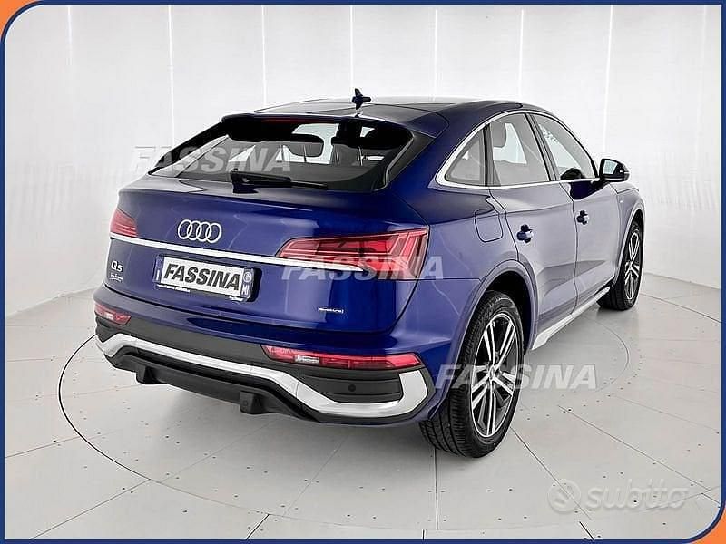 Usata Audi Q5 S-line plus 204 CV (150 kW) 2023 Blu/azzurro SUV